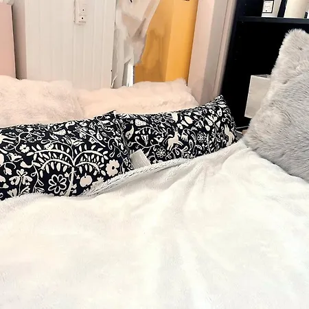 B&B Pizza Room Twin Room Near Navigli Milan Проживание в семье