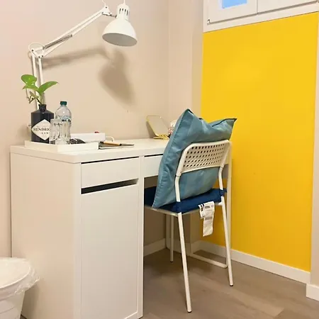 B&B Pizza Room Twin Room Near Navigli Milan Accommodatie bij particulieren Milaan