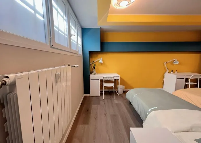 Privat bolig B&B Pizza Room Twin Room Near Navigli Milan