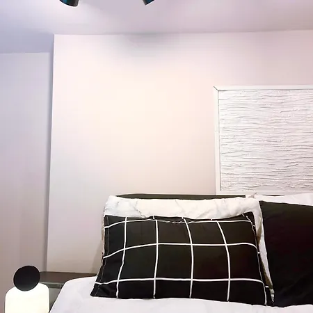 Homestay szállás B&B Pizza Room Twin Room Near Navigli Milan *