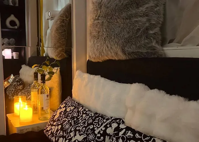 B&B Pizza Room Twin Room Near Navigli Milan Mediolan