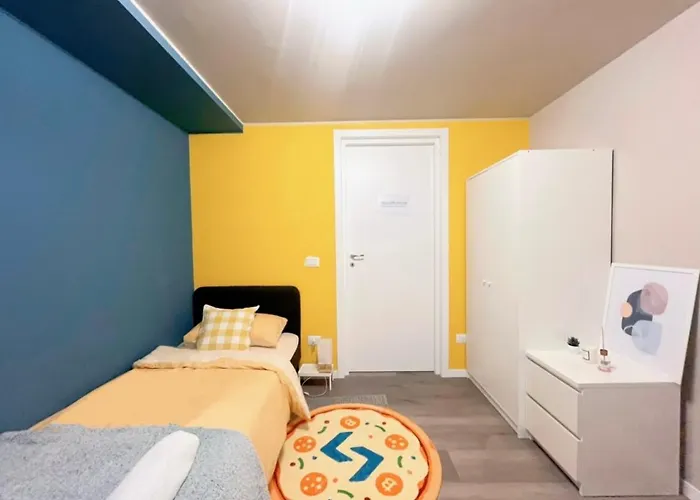 B&B Pizza Room Twin Room Near Navigli Milan Kwatera prywatna *